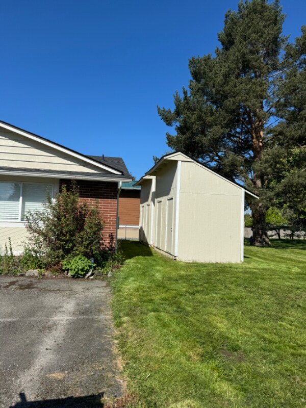 Building Photo - 507 Grinnell Ave SW