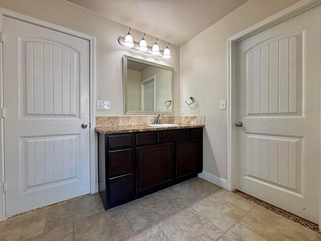 Building Photo - 9407 Cagle Dr