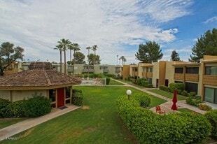 Building Photo - 4620 N 68th St