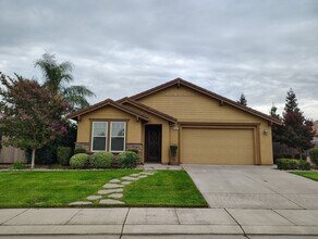 Building Photo - 880 Raccoon Valley Dr