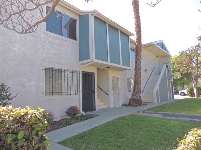 Building Photo - 6900 Knowlton Place