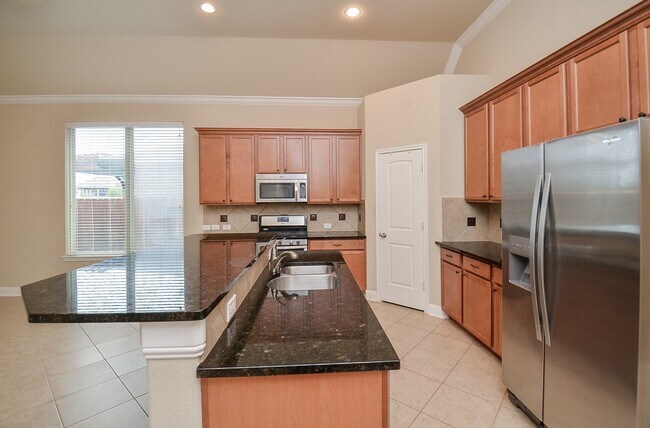 Building Photo - 27515 Huggins Crest Ct