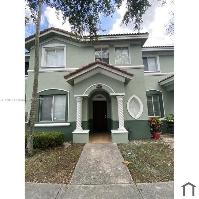 Primary Photo - 1417 SE 24th Ct