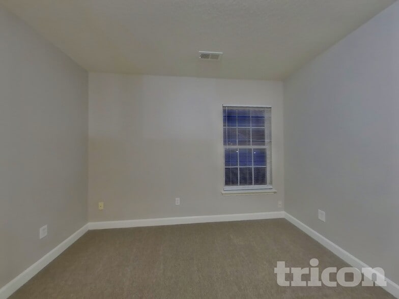 Building Photo - 107 Tanyard Ln