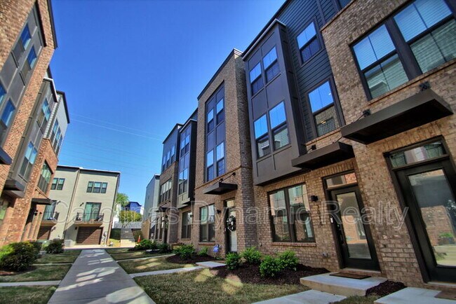 Building Photo - 3014 Terroir Ln