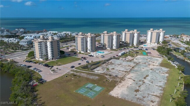 Building Photo - 5500 Bonita Beach Rd SW