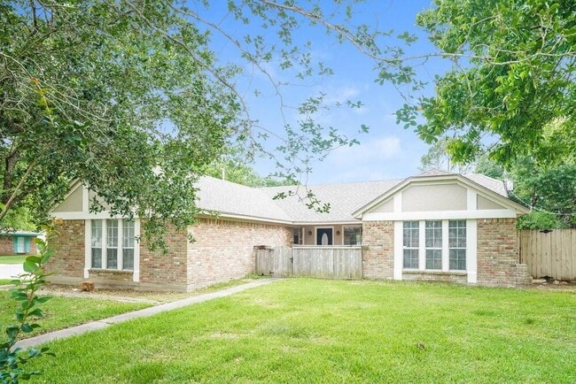 Building Photo - 332 Coventry Ln