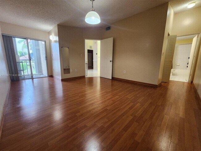 Building Photo - 7655 SW 153rd Ct