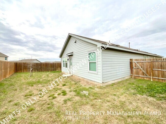 Building Photo - 6410 Kemper Pl