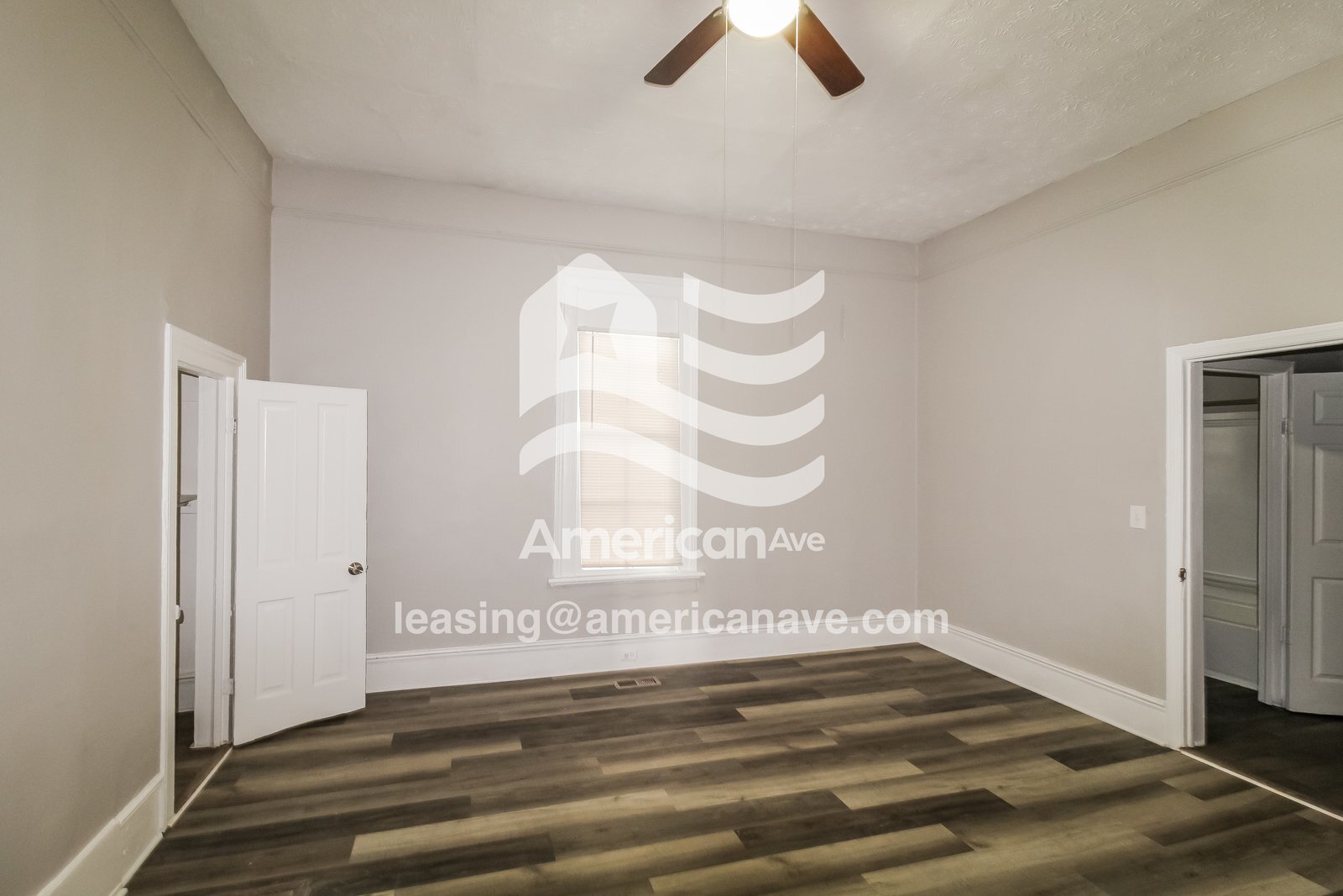 Building Photo - 717 28th St