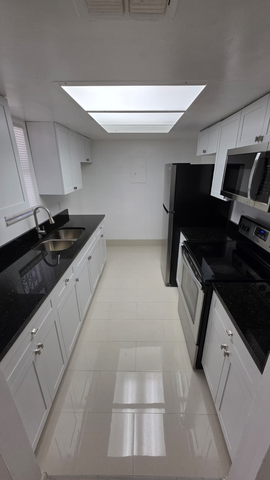 Building Photo - 4357 Aqua Vista Dr
