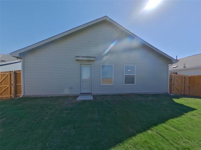 Building Photo - 3028 Yellow Pne Ave