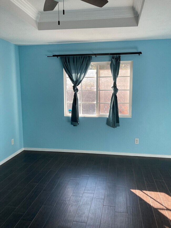 Master Bedroom - 5616 Painter St