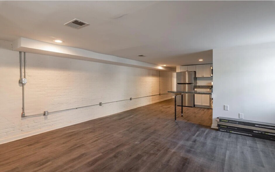 Building Photo - 2914 13th St NW