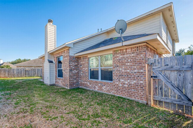 Building Photo - 17210 Double Lilly Dr