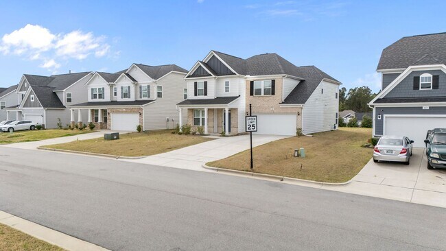 Building Photo - 629 Longstanton Ave