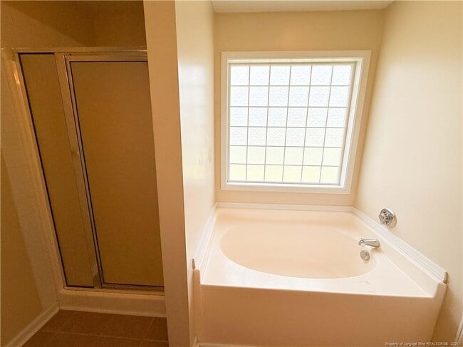 Building Photo - 4504 Rose Meadow Dr