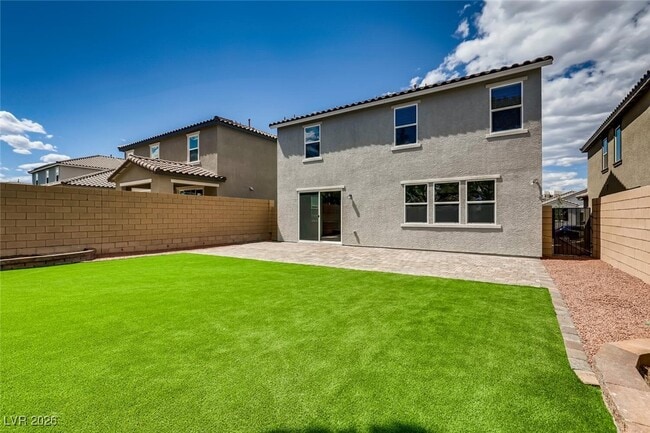 Building Photo - 8379 Lagunilla Ave