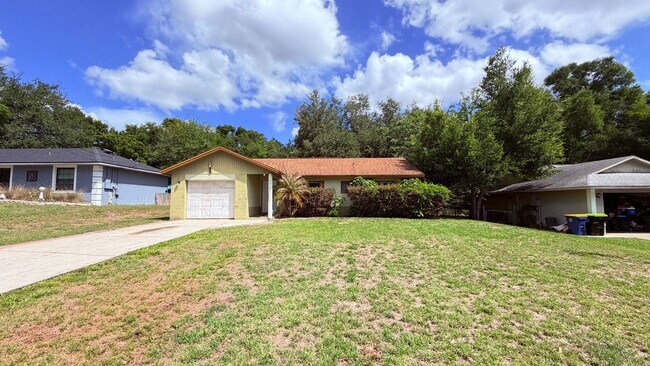 Building Photo - $500 OFF A MONTHS OF RENT IF YOU APPLY BEFORE MAY 12TH. Pet-Friendly 3BR Home with Spacious Yard ...