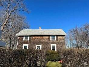 Building Photo - 268 Bow Ln