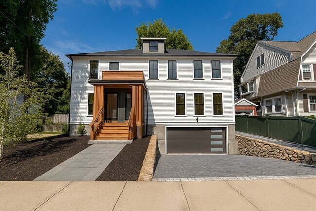 Building Photo - 45 Trapelo Rd