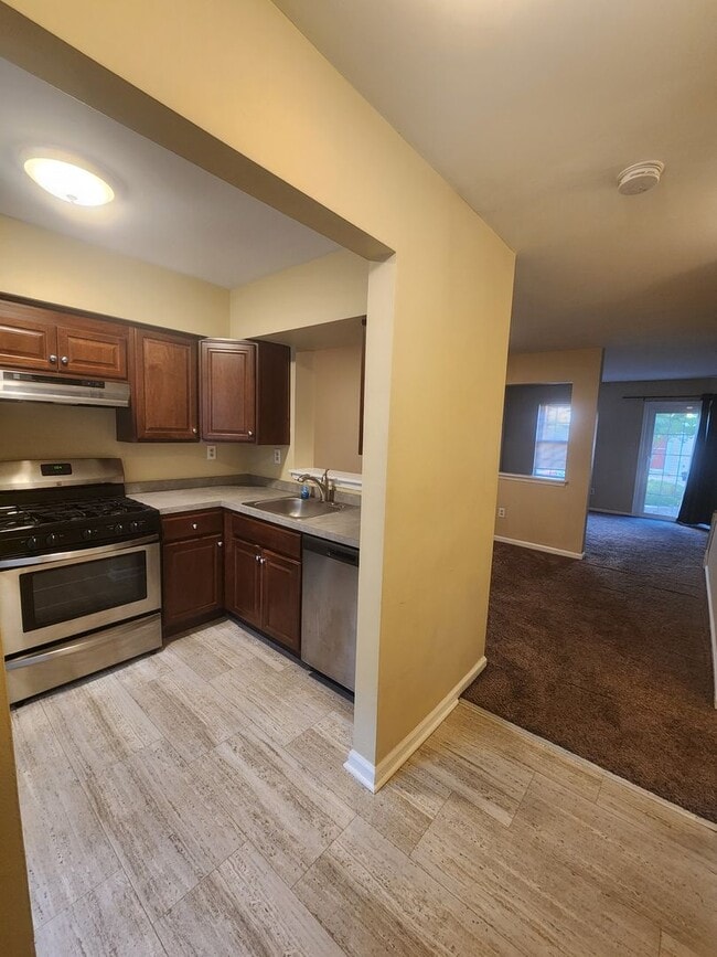 Building Photo - Patriot's Ridge 2 Bd / 1.5 Bth Condo in Central Bucks School District