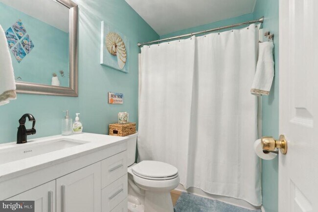 Building Photo - 340 12th St