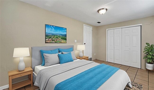 Building Photo - 76 Judith Ln