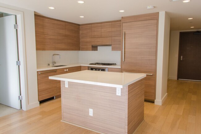 Building Photo - 2bd/2ba Seattle Condo