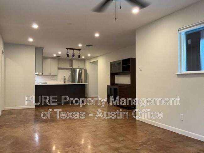 Building Photo - 1301 Clearfield Dr