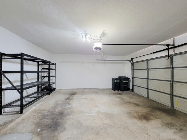 Building Photo - 2220 Bering Dr