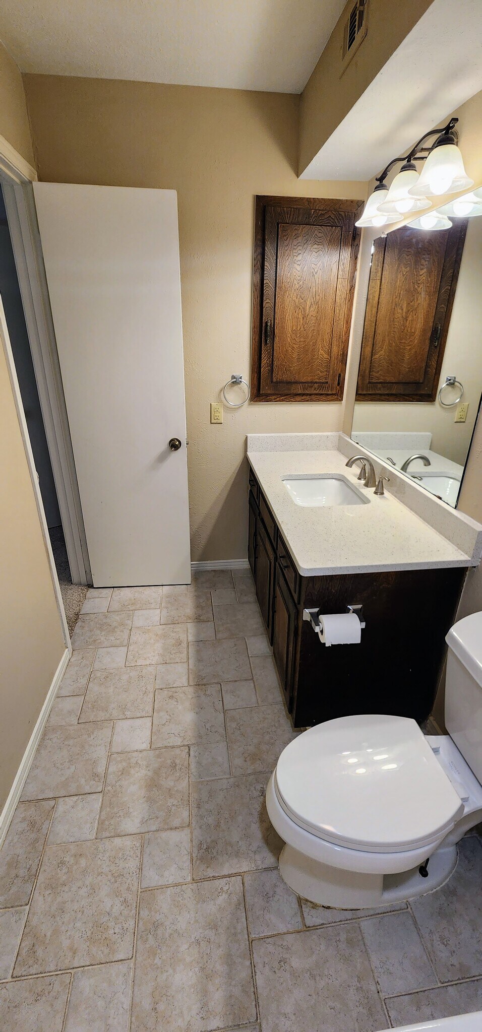 Building Photo - 7737 Village Trail Dr