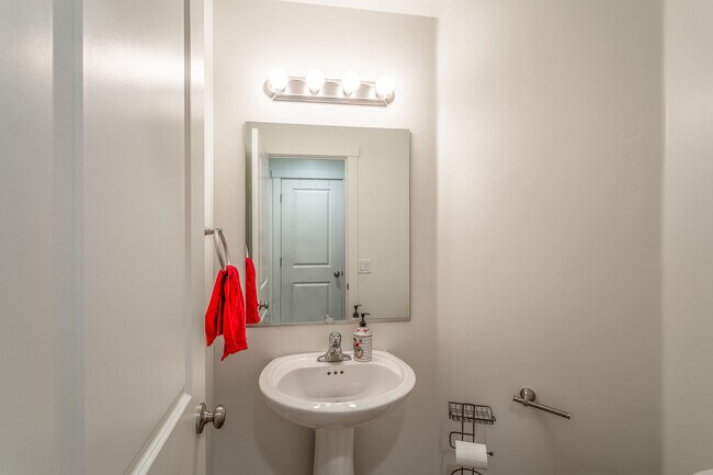 Main Level Half Bathroom - 6119 S Zelda Dr