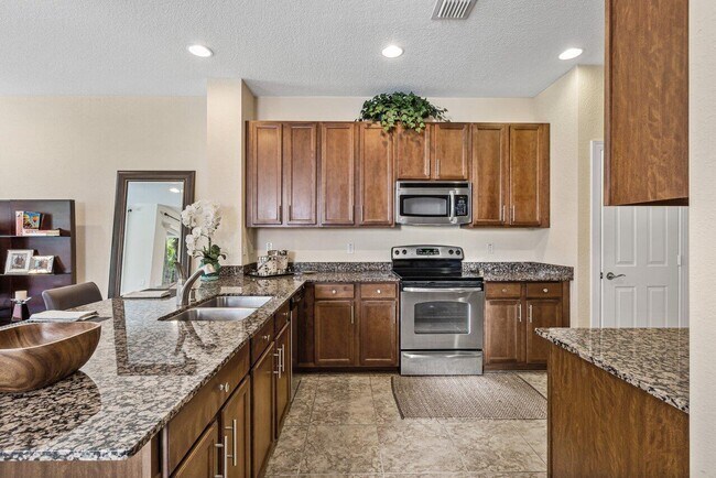 Building Photo - 5009 Dulce Ct