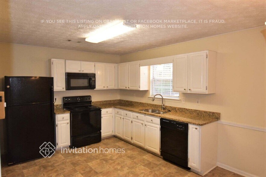 Building Photo - 4324 Saddlecreek Ct