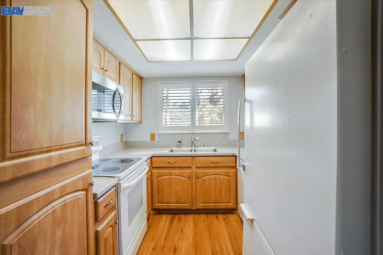 Building Photo - 2055 Sierra Rd