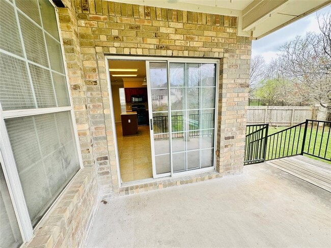 Building Photo - 16216 Castletroy Dr