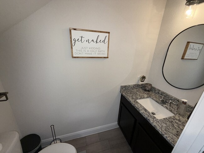 Building Photo - 303 Colorado Cyn