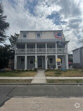 Building Photo - 40 Noble St