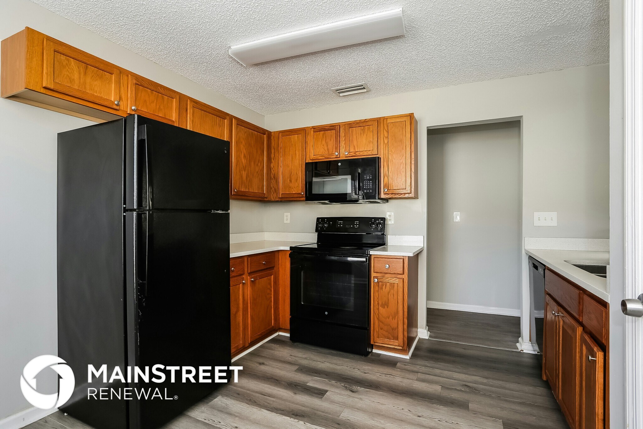 Building Photo - 7878 Cherry Blossom Dr S