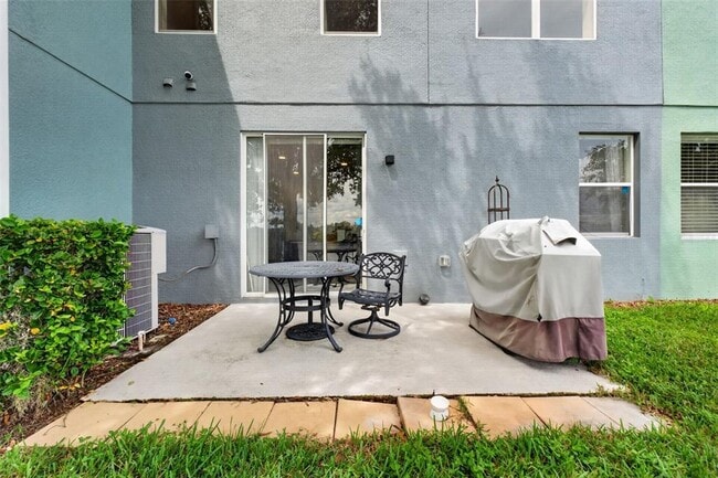Building Photo - 6086 Chapledale Dr