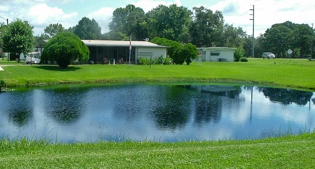 Building Photo - Haselton Village