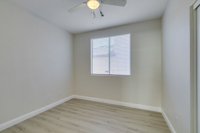 Building Photo - Charming 3-Bedroom Single-Story Home in North Las Vegas!