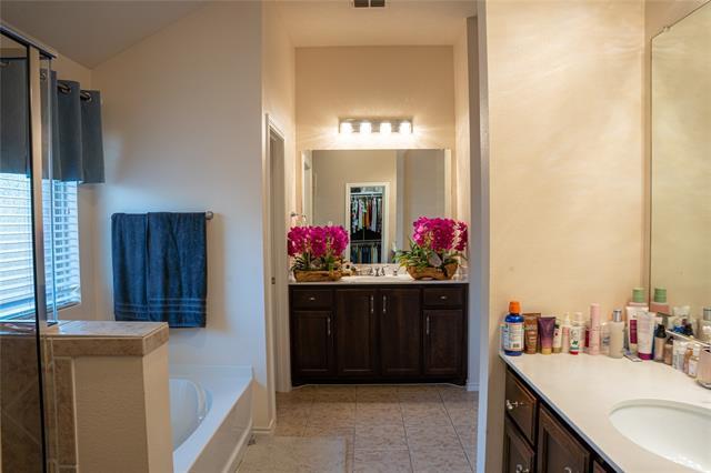 Building Photo - 1119 Waterscape Blvd