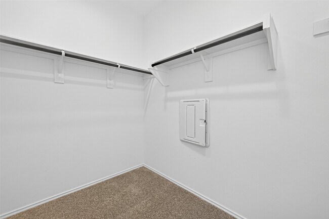 Building Photo - 20330 Tembec Dr