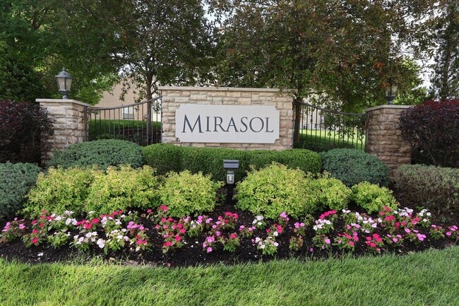 Building Photo - Executive Lease Opportunity - 4 Bed 3 Bath