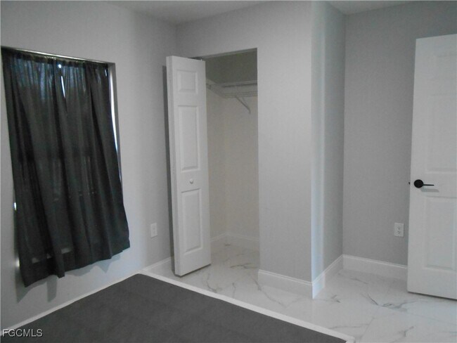 Building Photo - 636 Eisenhower Blvd