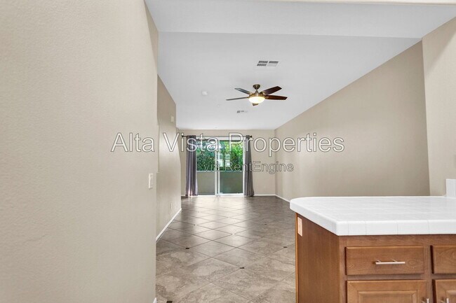 Building Photo - 16916 Hutchins Landing