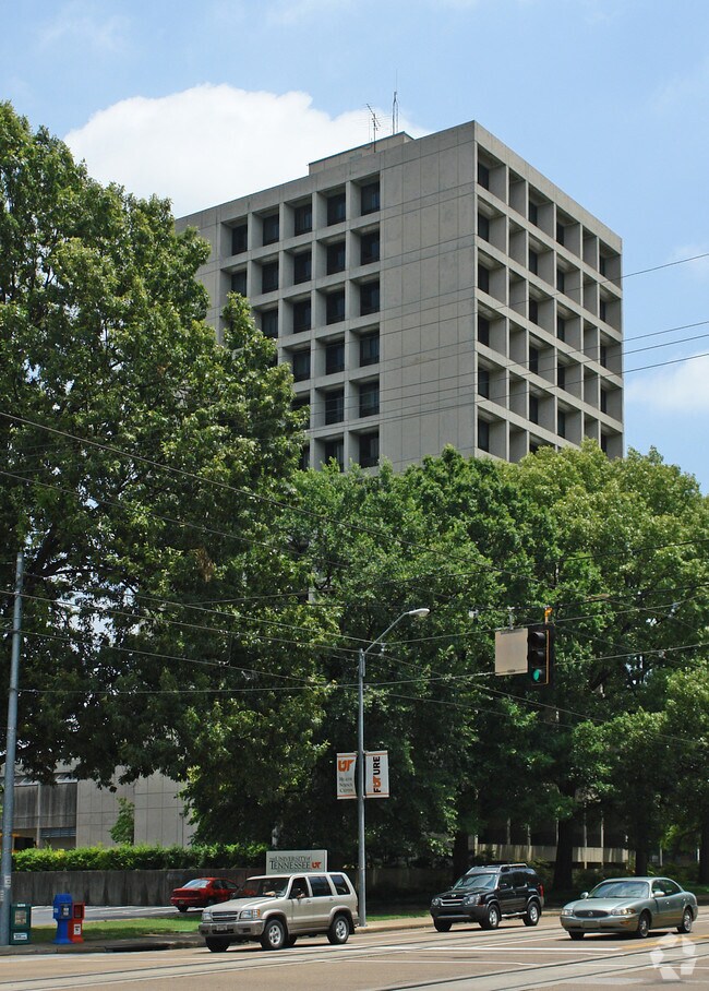 Building Photo - Randolph Residence Hall