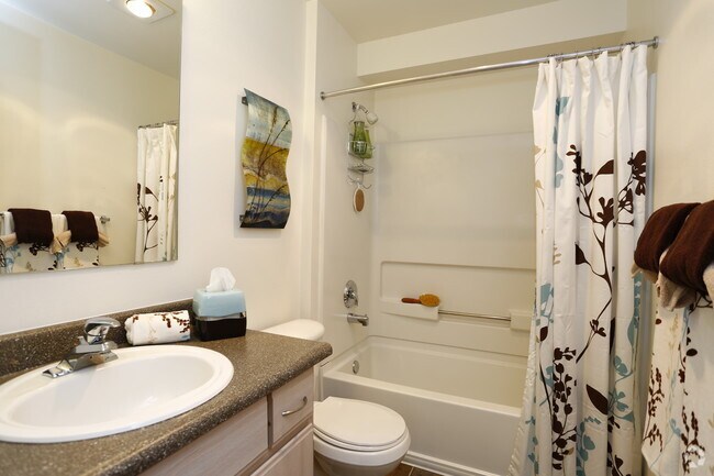 Bathroom - Woodcreek